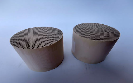 100CPSI Euro 5 DPF Diesel Particulate Filter Penggantian Mesin