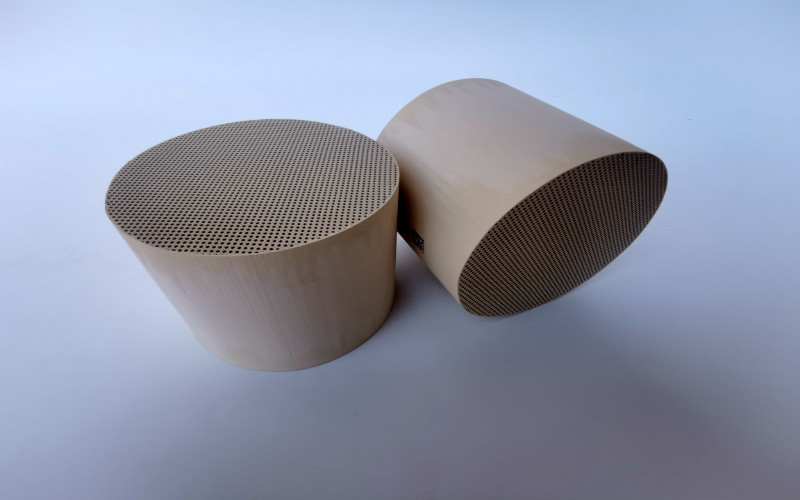 300 Cell Density GPF Bensin Particulate Filter Katalis Bahan Bakar Mobil Pt Pd Rh Coating