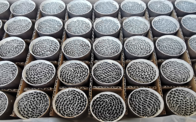 Katalis Substrat Euro4 Euro5 Untuk Sepeda Motor